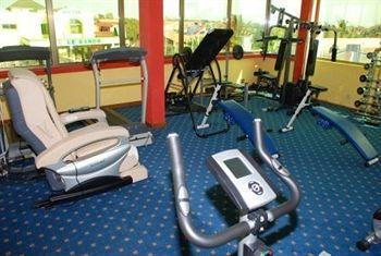 أكرا Le Baron Hotel المظهر الخارجي الصورة