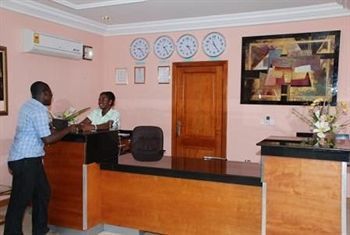 أكرا Le Baron Hotel المظهر الخارجي الصورة